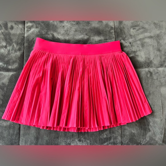 lululemon athletica Bright Pink Pleated Tennis Skirt Size 6 - Picture 2 of 5
